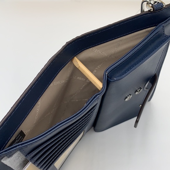 MICHAEL KORS LARGE DOUBLE ZIP WRISTLET
WALLET NAVY MULTI COLOR - Picture 10 of 13